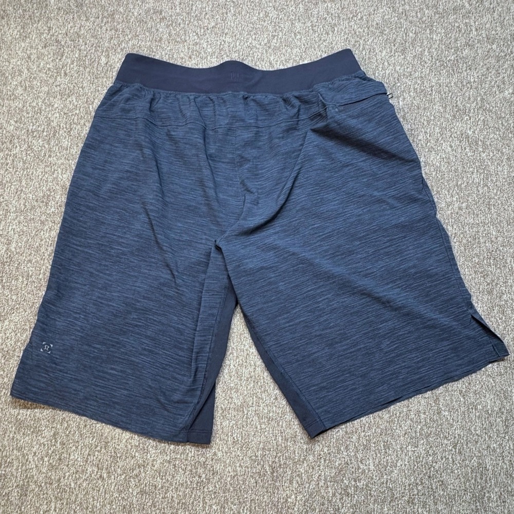 Lululemon T.H.E. Shorts Mens Large Unlined 9.5" Inseam Athletic Gym Training - Picture 3 of 13